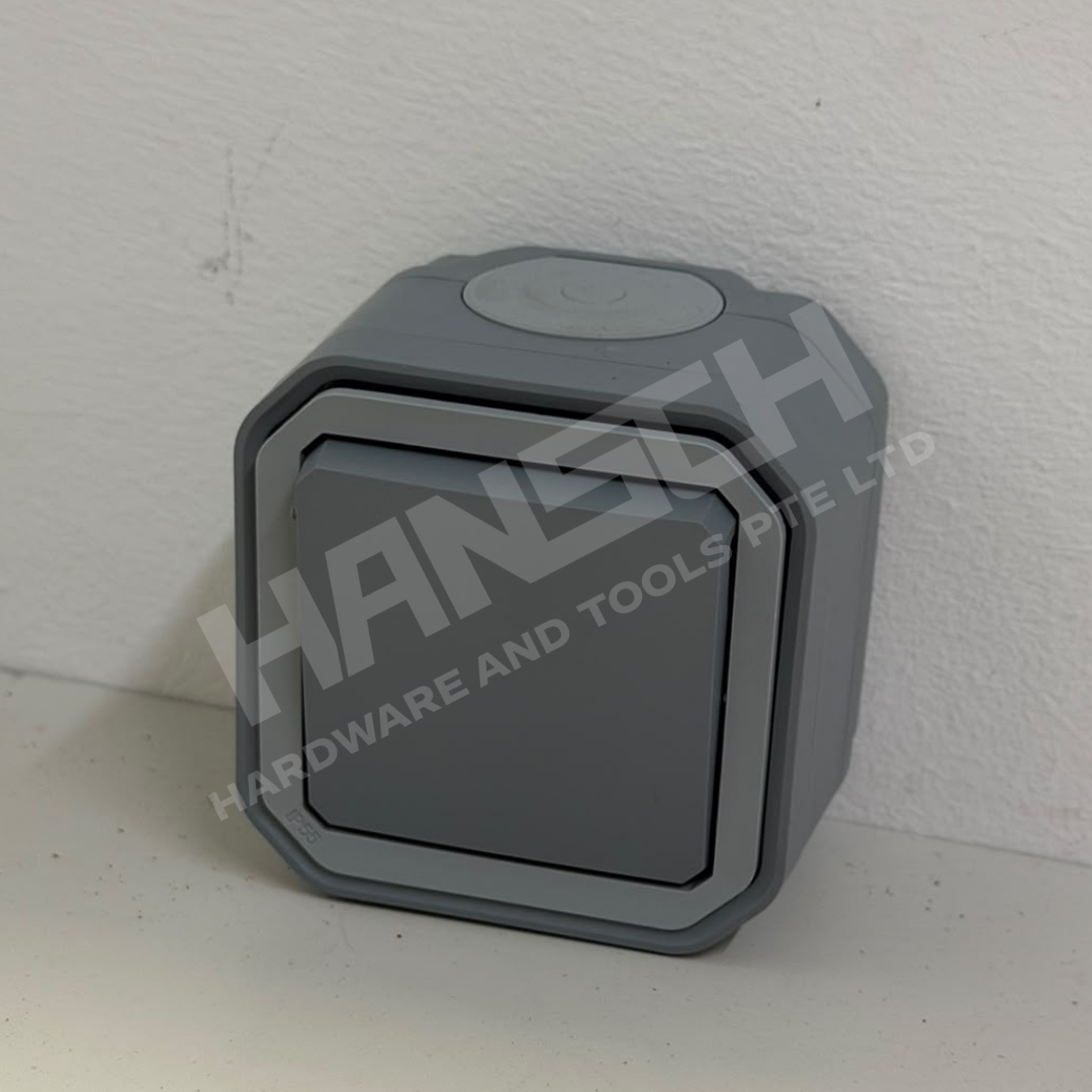 Legrand Waterproof Bell Push Switch – Surface Mount Outdoor Doorbell Push Button 防水门铃按钮开关
