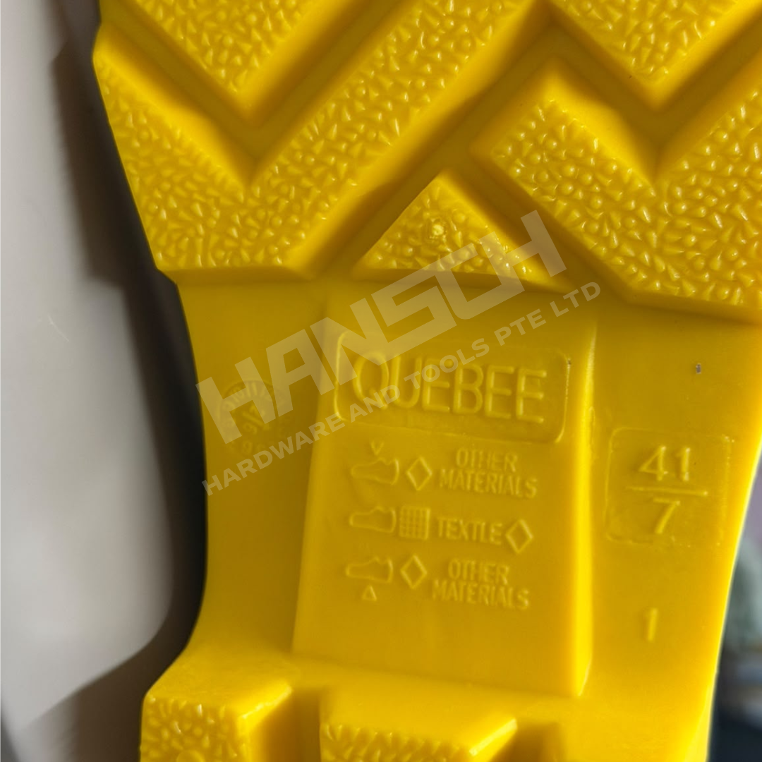 QUEBEE Safety PVC Boots protective steel toe cap 工业安全长筒靴 – 钢包头及防刺穿钢中底