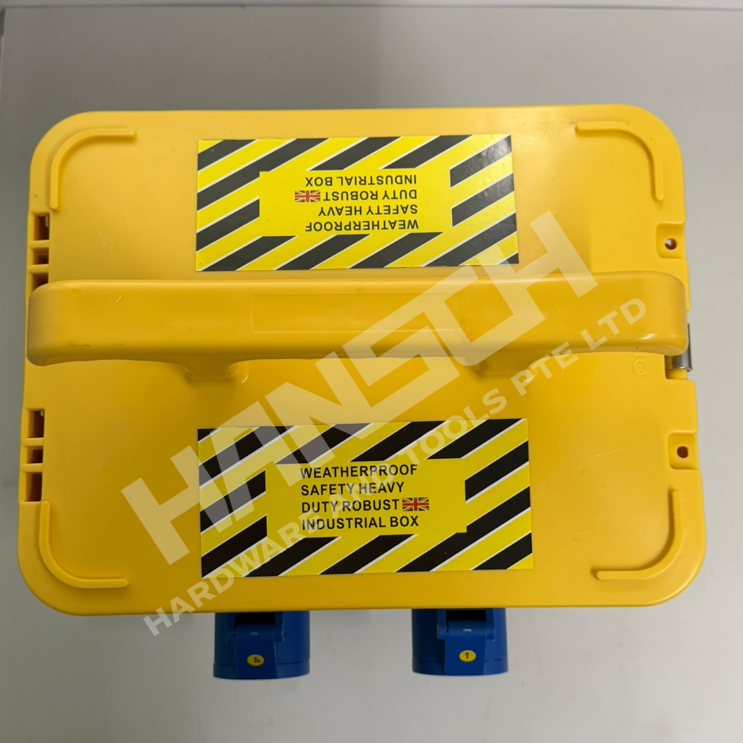 VOX Industrial 4-Way Portable Distribution Box with Safety Mark Approved ELCB, 16A IP44 Weatherproof Sockets & Plug 工业级四路便携式配电箱
